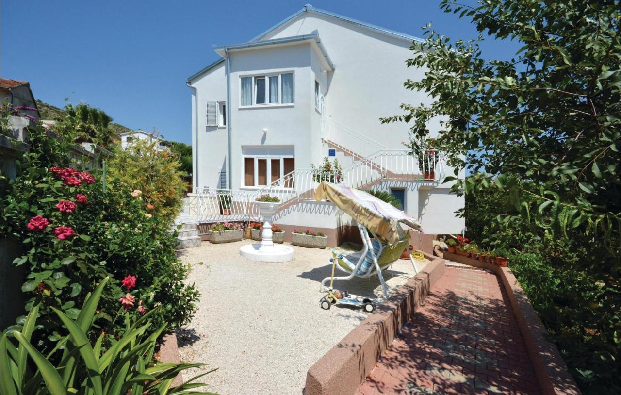 Gorgeous Apartment In Marina With Wifi Exterior photo